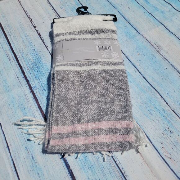 Fringe Ladies Pink White Gray  scarf, New - Picture 3 of 6
